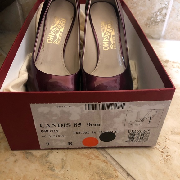 Salvatore Ferragamo Candis Women’s Size 7 US - Picture 8 of 8